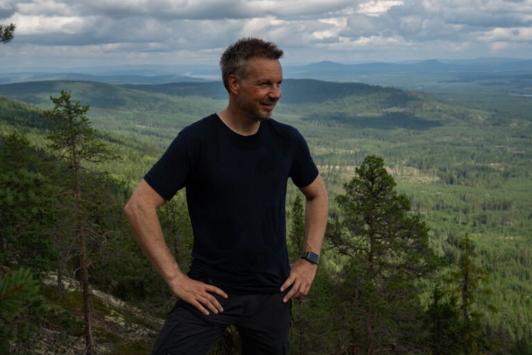 Dit is Niels Loendersloot. Leiderschapscoach voor de leadership trail bij InnerTrail Sweden